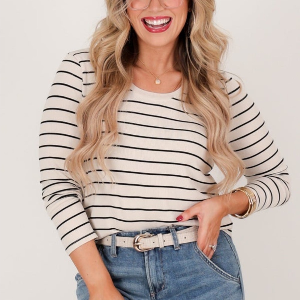 Birch and Black
Long Sleeve Stripe Top
